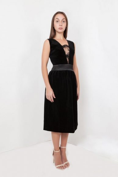Petite Audrey Dress in Black by Anar London :: BombPetite.com