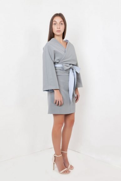 Petite Shikaku 4-way wrap top grey-blue by Narrow Arrow :: BombPetite.com